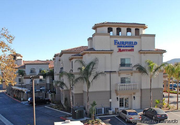 Fairfield Inn & Suites テメキュラ エクステリア 写真