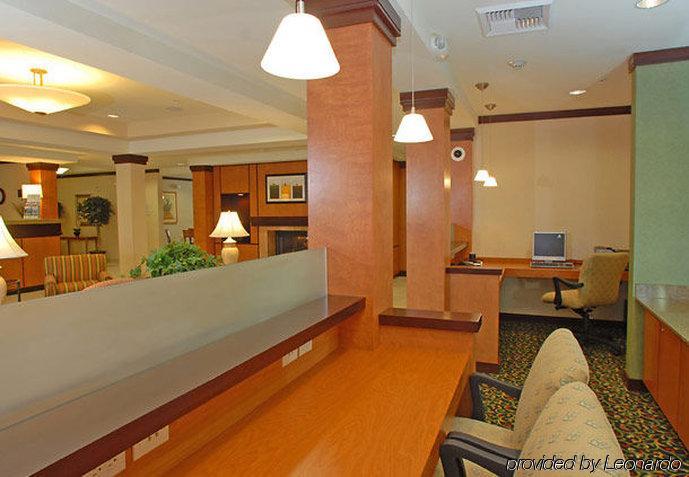 Fairfield Inn & Suites テメキュラ インテリア 写真